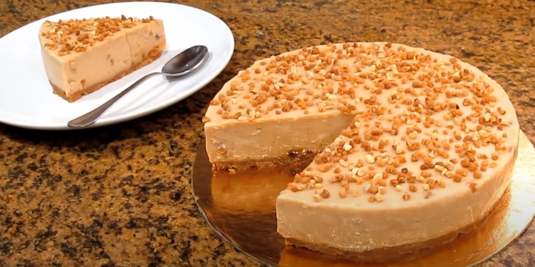 Tarta de turrón blando tipo Jijona sin horno y muy fácil Digital de