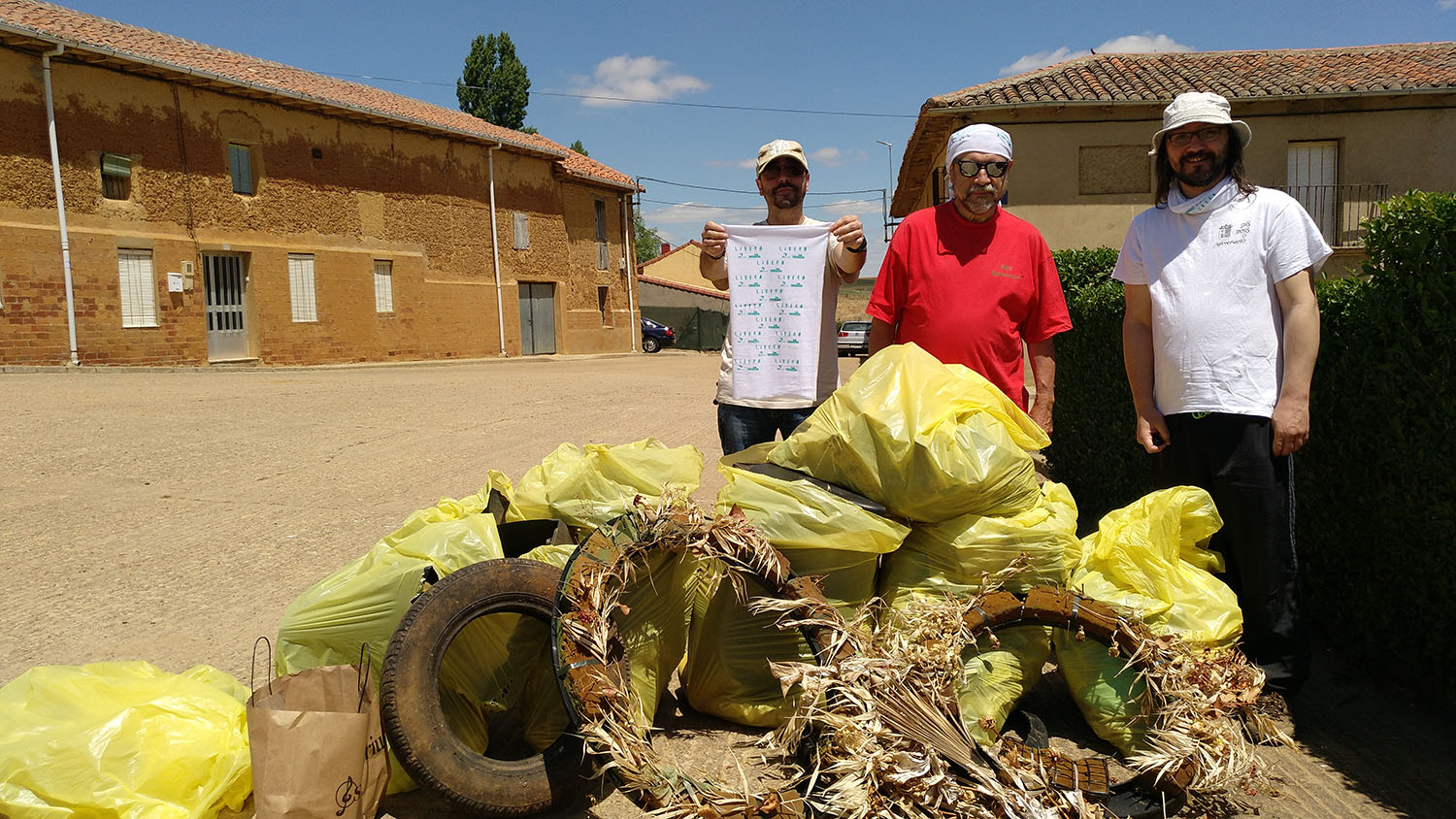 Más de 100 Kg. recogidos en Alcuetas en la gran recogida ciudadana contra la Basuraleza 2