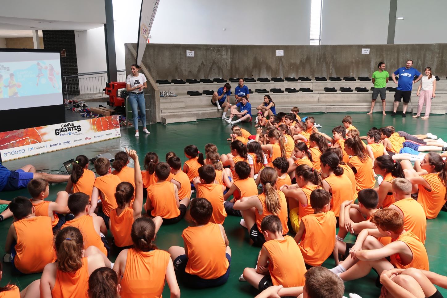 Cerca de 100 niños participan en el primer Campus Deportivo Gigantes del Basket, con la participación de la internacional Laura Quevedo 1