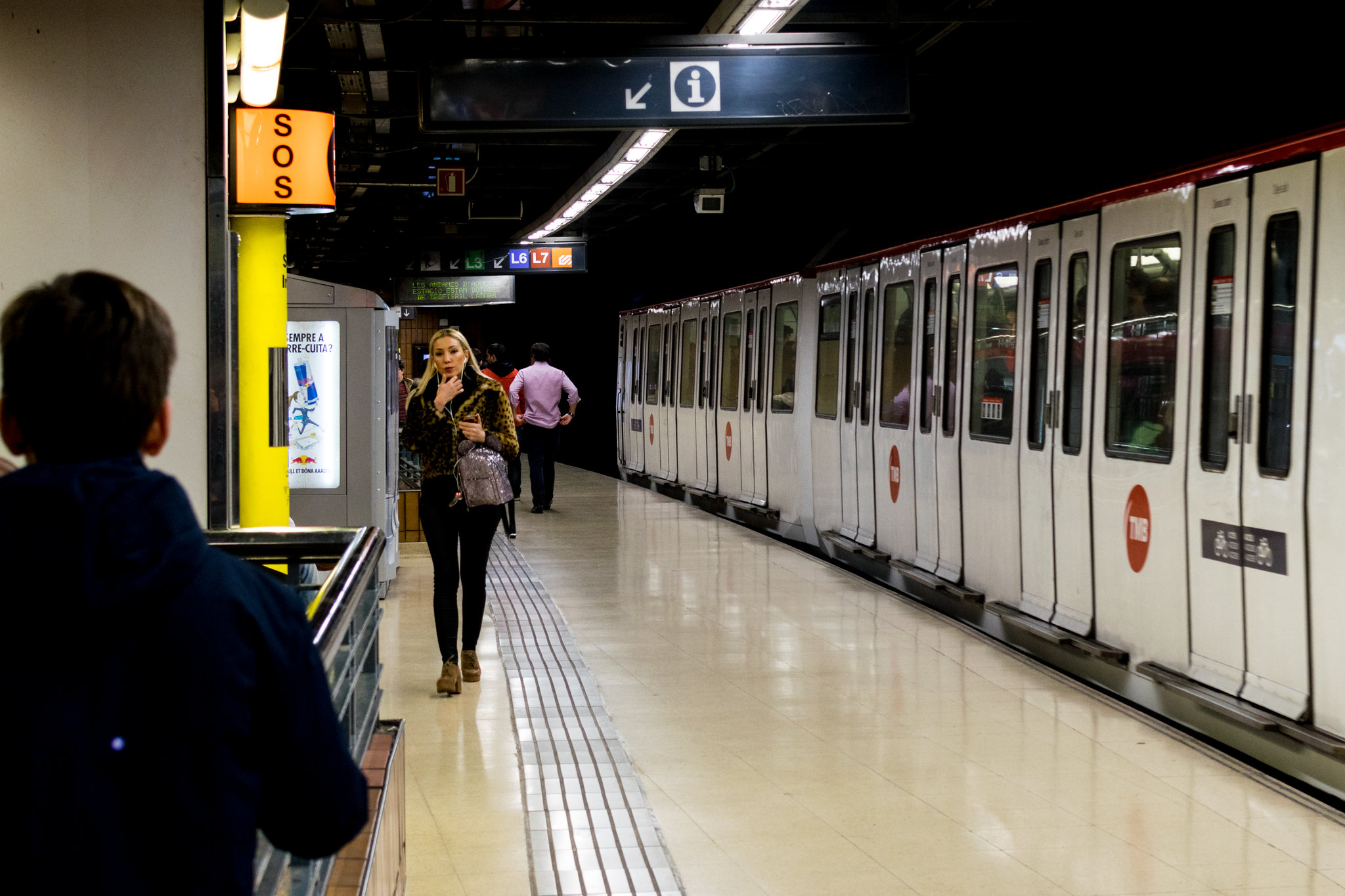 método de robo estaciones metro España