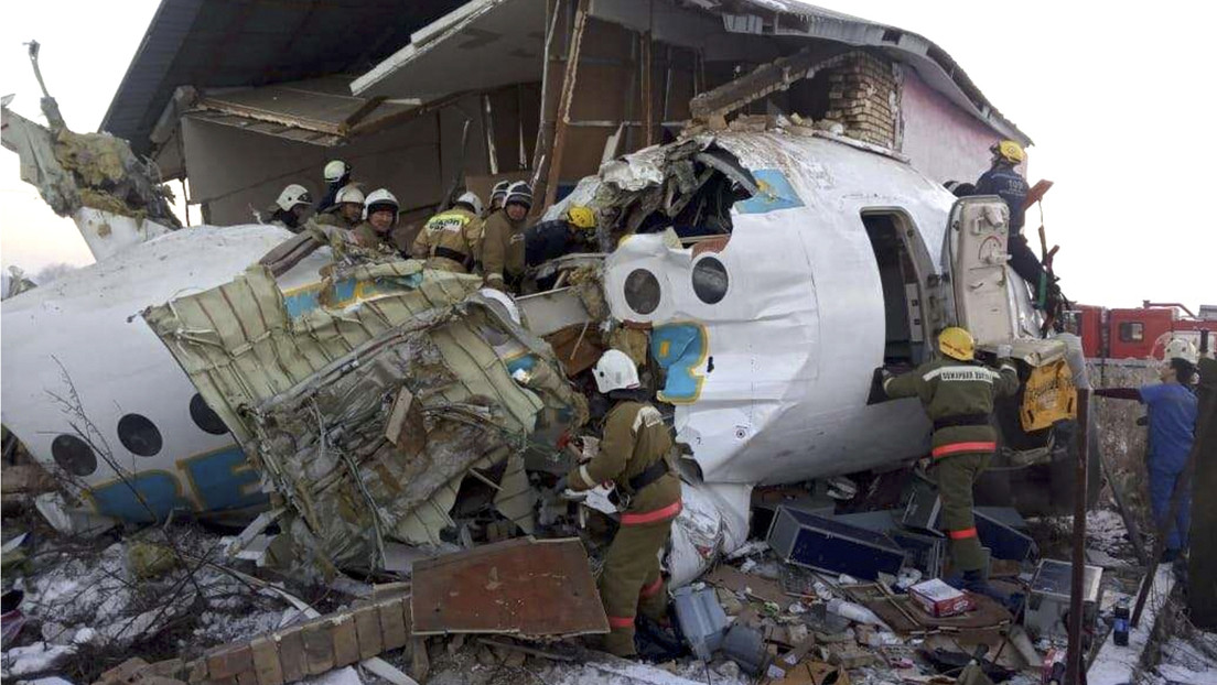 sobrevivientes accidente avión Kazajistán