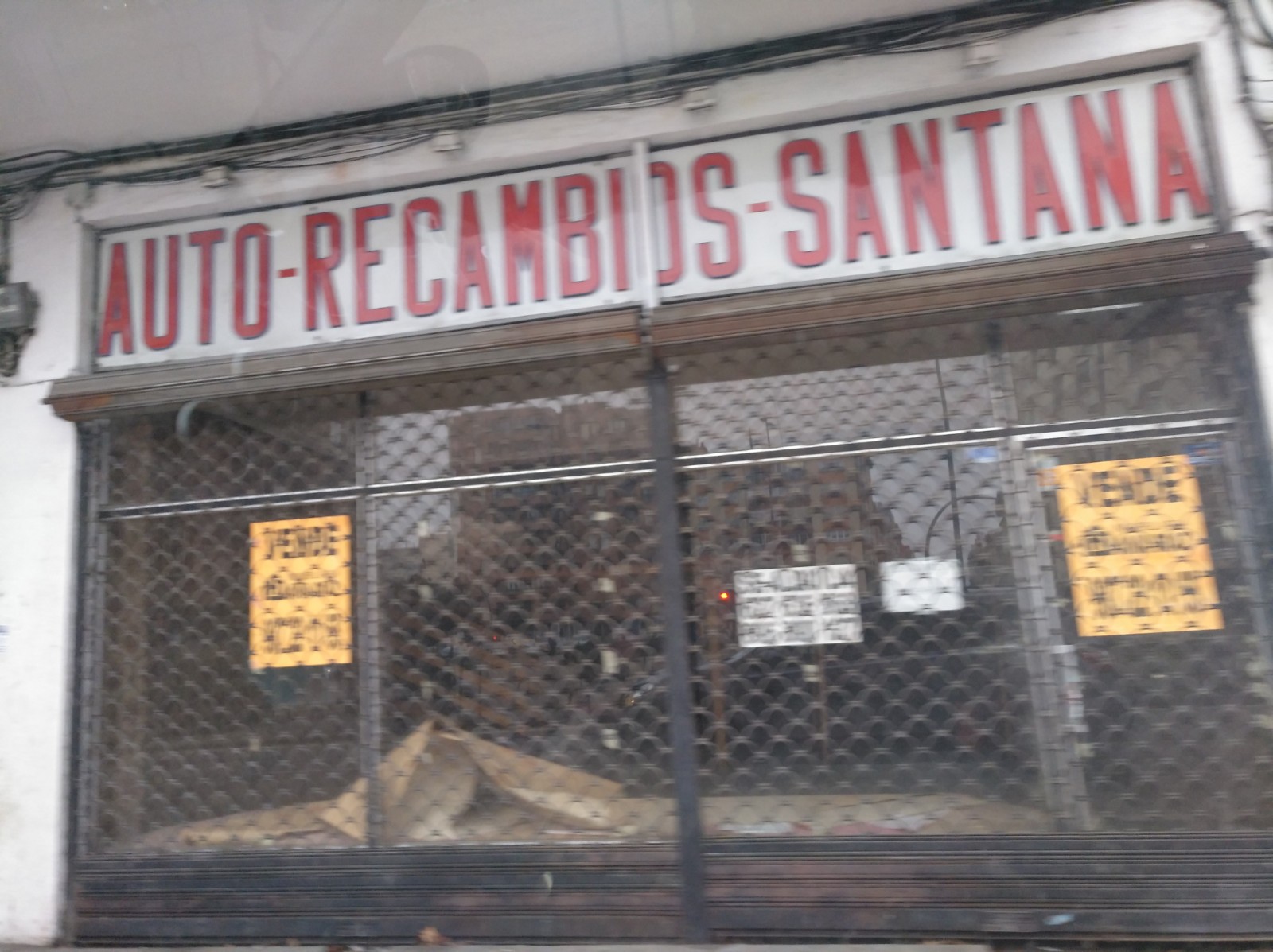 Auto-recambios Santana en Avenida Alcalde Miguel Castaño