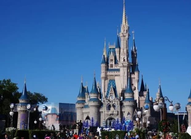 autor de asesinar matar a cuatro personas en Disney