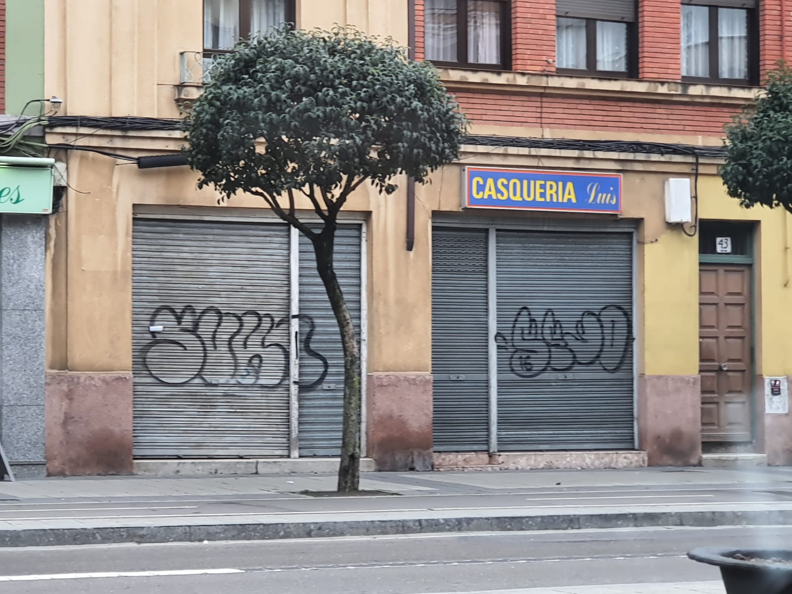 Casquería Luis en Avenida Fernández Ladreda