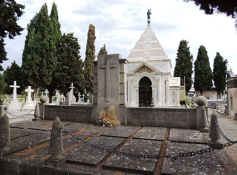 Cementerio de león