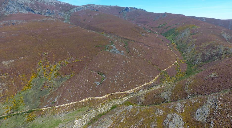 Sorprendente vídeo a vista dron de los montes de León