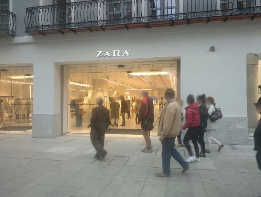 zara mango bershka stradivarius