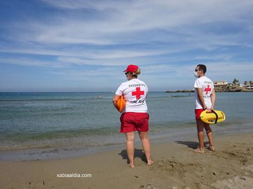 Sugerencias para ir a la playa este verano de forma segura