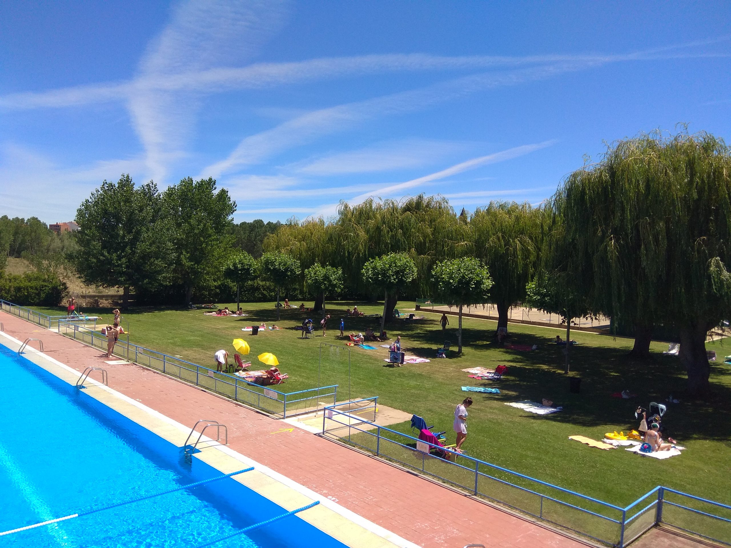 ¿Se están cumpliendo las normas en las piscinas de León?