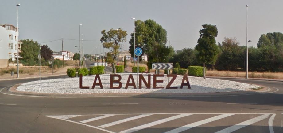 La Bañeza: un joven arranca un cordón de oro del cuello a un ciudadano