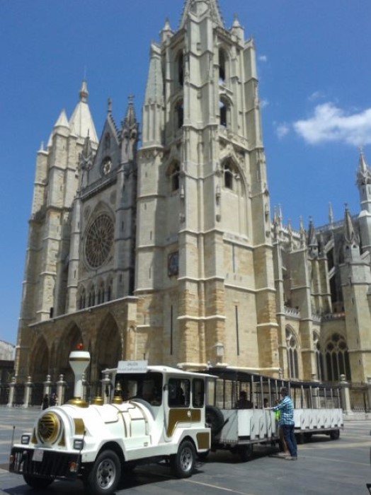 tren turístico de león