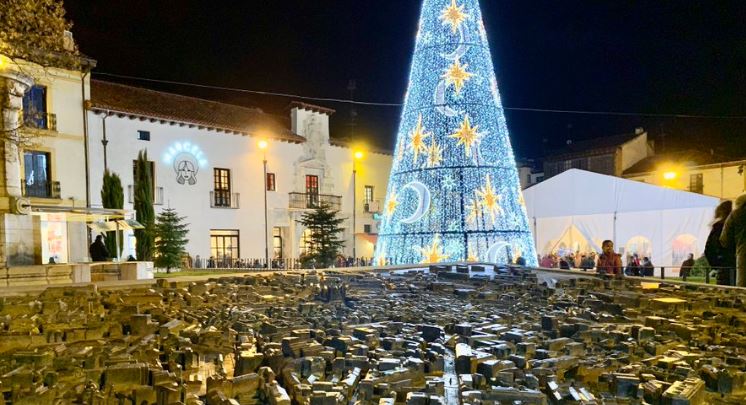 Navidad el León. imagen Twitter Ayuntamiento de León