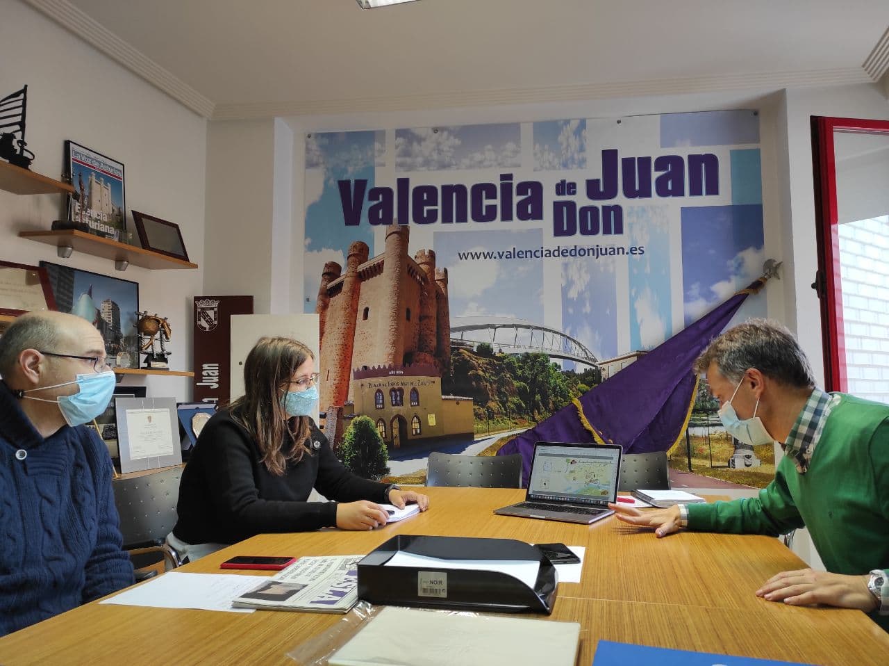 Bonos ayuntamiento Valencia de Don Juan