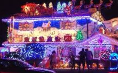 ¿Aún no conoces la casa más navideña del mundo? 9