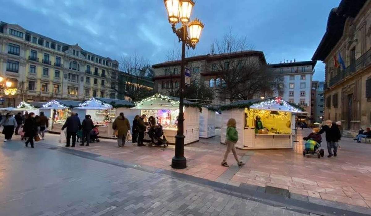 FOTOS| La espectacular iluminación navideña de Oviedo 15