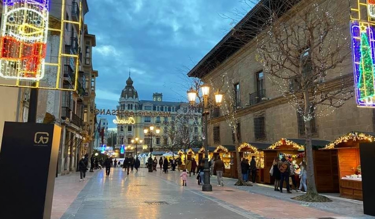 FOTOS| La espectacular iluminación navideña de Oviedo 18