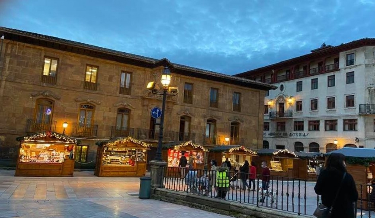 FOTOS| La espectacular iluminación navideña de Oviedo 20