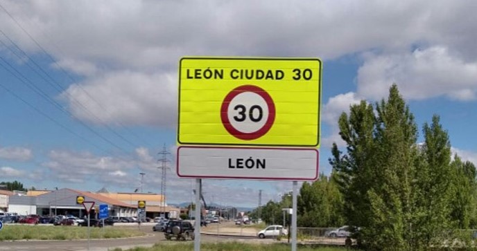 Las doce calles de León que no tiene limitación 30 1