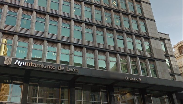 mocion ayuntamiento leon peajes