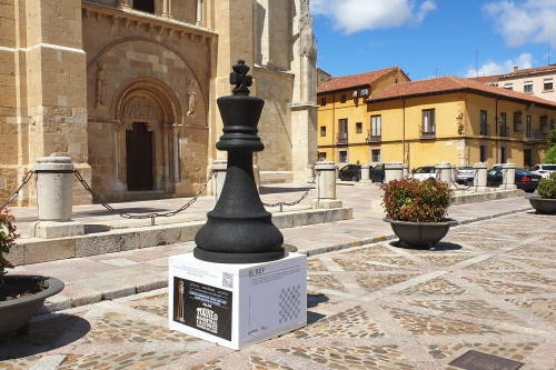 leon piezas torneo ajedrez