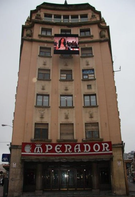 Teatro Emperador de León y su cultura perdida