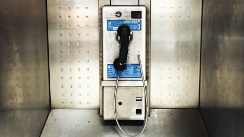 cabina telefonica fallecidos-Digital de León