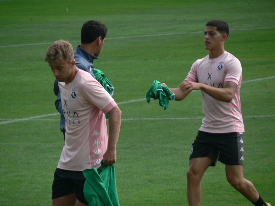 Fotografías del entrenamiento de la Cultural Leonesa 7