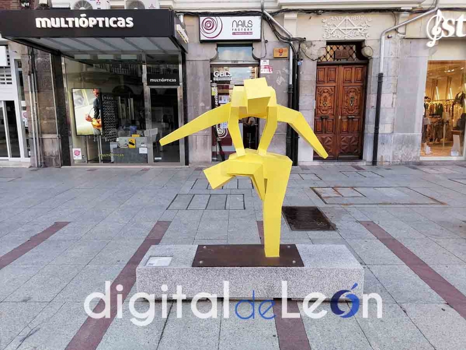 9 esculturas estramboticas ordono-Digital de León