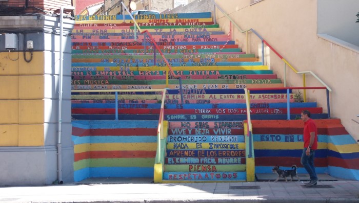 escalera de colores leon argentina-Digital de León