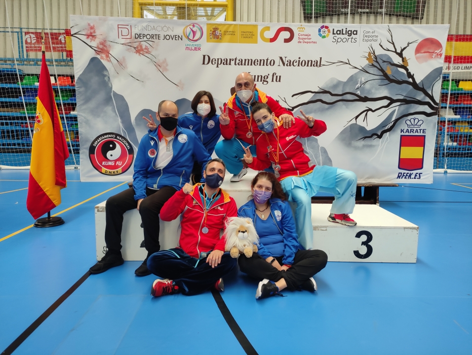 El equipo de Taichi León-Karate gana 5 medallas en Guadalajara 1