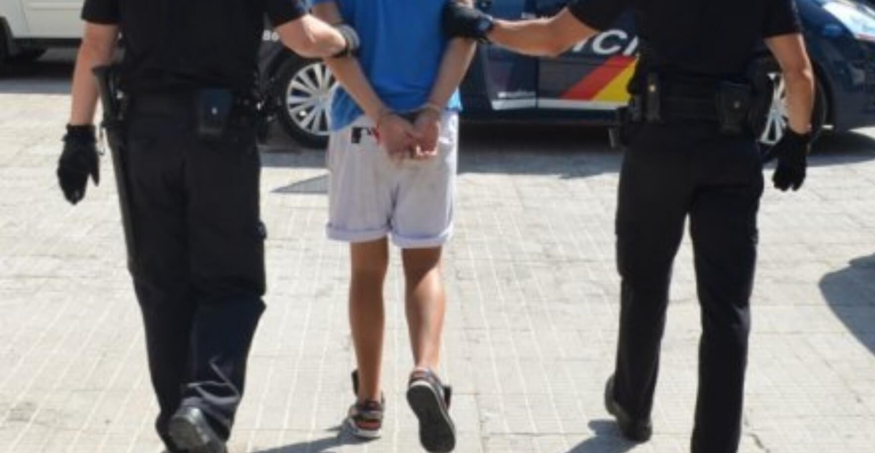 detenido amenazar a un joven- digital de León
