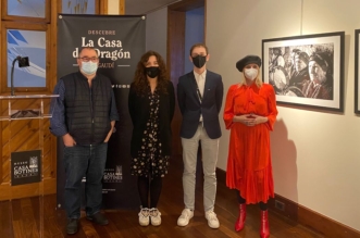 "Los ojos del antruejo", exposición de Carmen Coque, inaugurada en Casa Botines - Digital de León