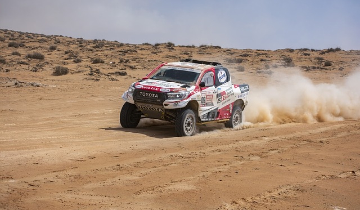 Calleja se extravía en el Dakar, por problemas en la trasmisión de su coche 1
