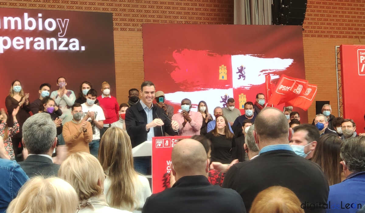 Zapatero y Pedro Sánchez apoyan en León a Tudanca para las elecciones del 13-F 1