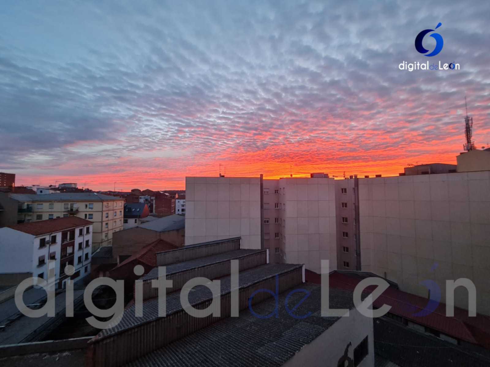Precioso amanecer en León un 3 de febrero 1