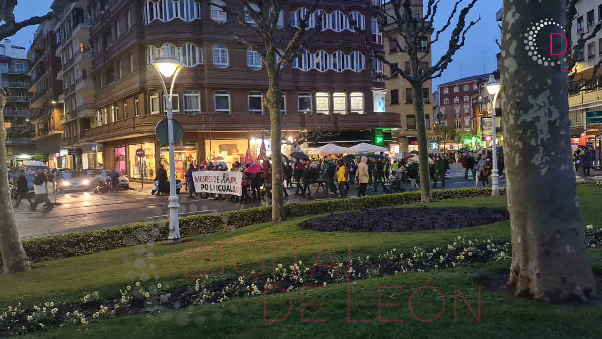 8M: Manifestación Día de la Mujer en León 4