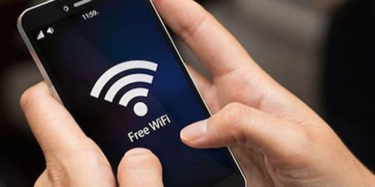 El truco para conectar tu móvil a una WiFi sin pedir contraseña - Digital de León