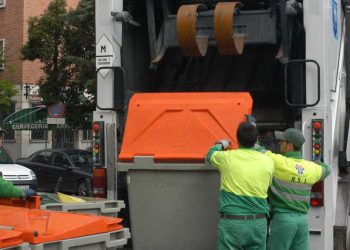 Servicio de basuras congelado en Semana Santa por huelga -Digital de León