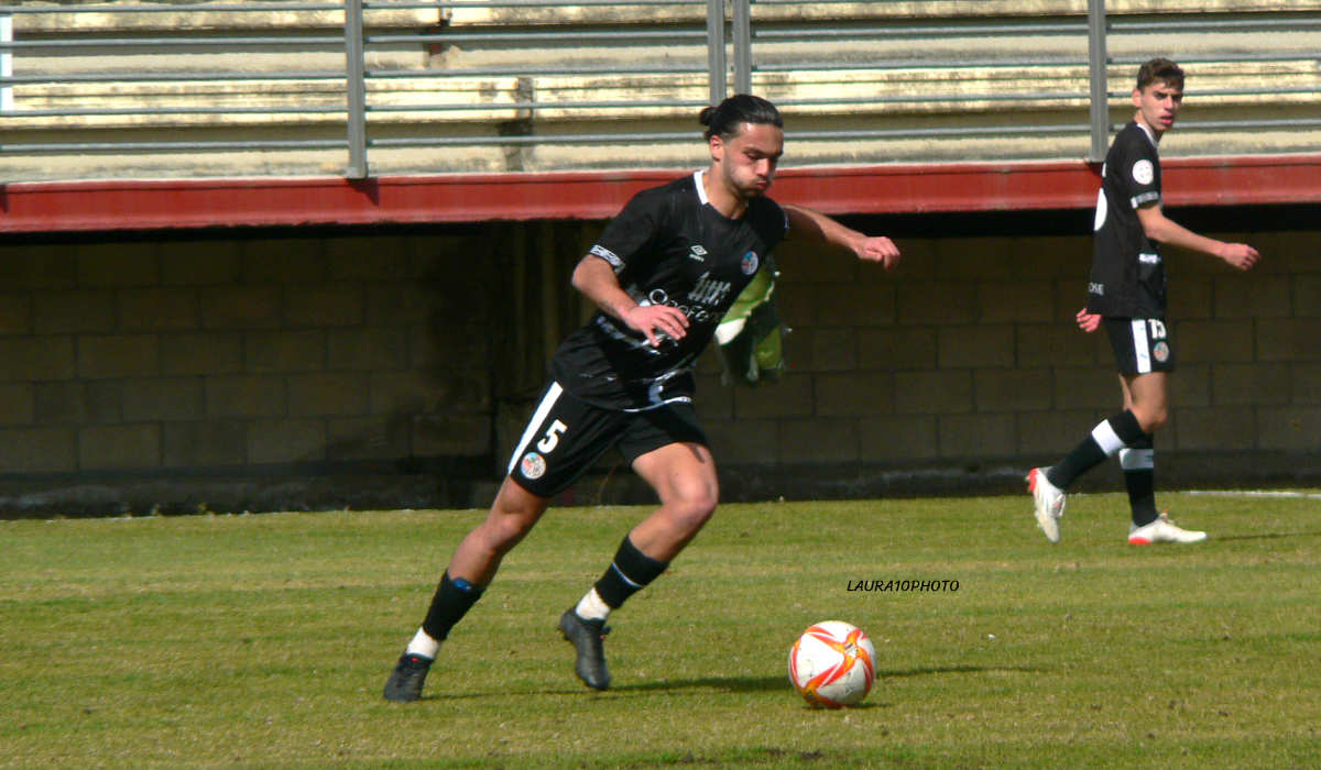 El Júpiter Leonés recupera sensaciones ante el Salamanca B gracias a Marc Padilla 2