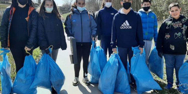 Alumnos de la ESO del Don Bosco participaron en la facendera