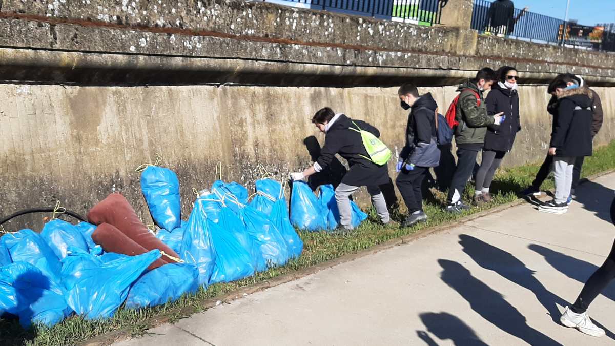 La facendera del Don Bosco logró recoger 165 kilos de basura