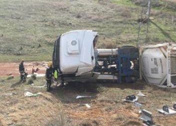 Dos personas casi mueren aplastadas por un camión - Digital de León
