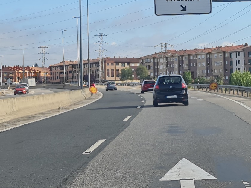 AVISO| Precaución a los conductores en la ronda L-20 de León 2