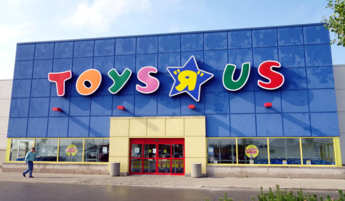 El Toys R Us puede cerrar sus tiendas en León 1