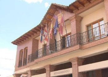 Ayuntamiento de Santa María del Páramo ejecutará la obra que permitirá un espacio multiusos