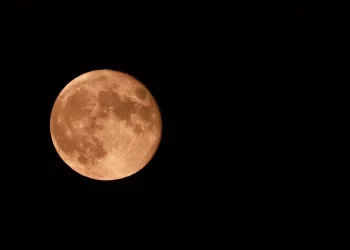 La luna llena de fresa podrá verse hoy