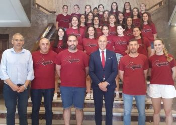 León orgulloso del Club Baloncesto Femenino Lioness