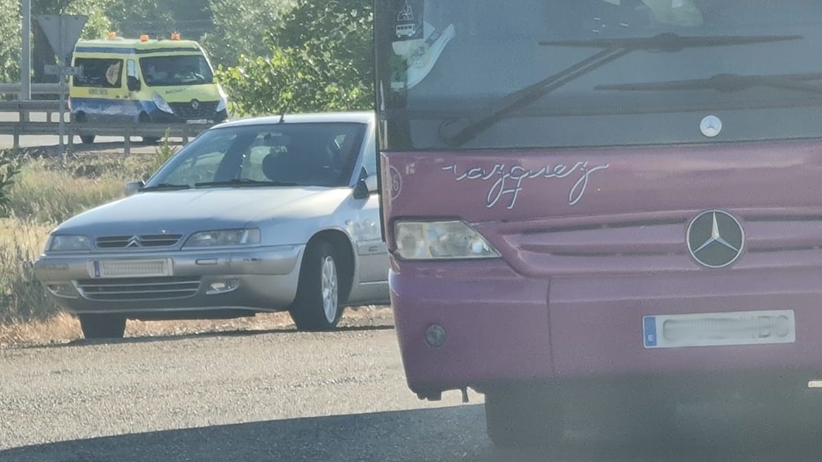 Sin motivo aparente el coche esperaba su conductor