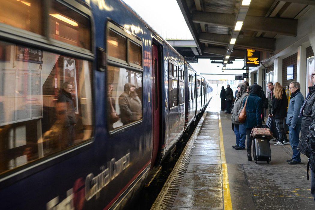 La rotonda de RENFE sigue causando problemas 1