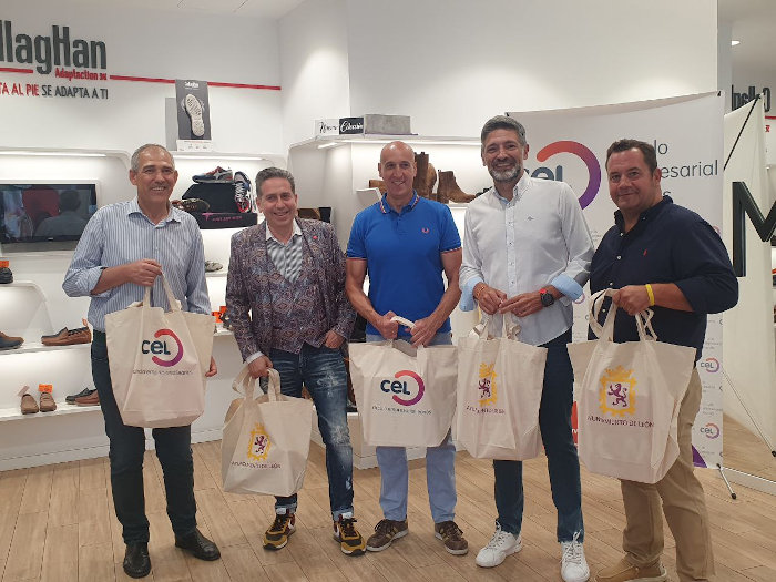 2.000 bolsas para promocionar el comercio en León 1